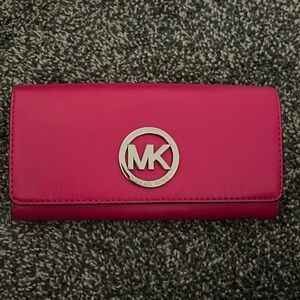 Michael Kors Hot Pink Wallet